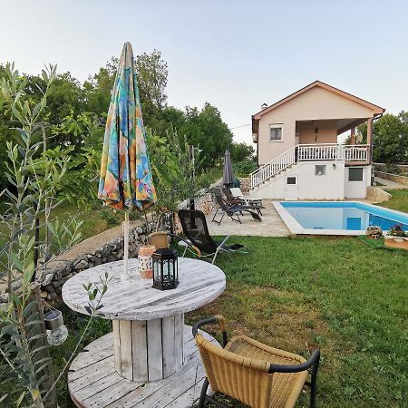 Apartman Selma Vinine Екстериор снимка