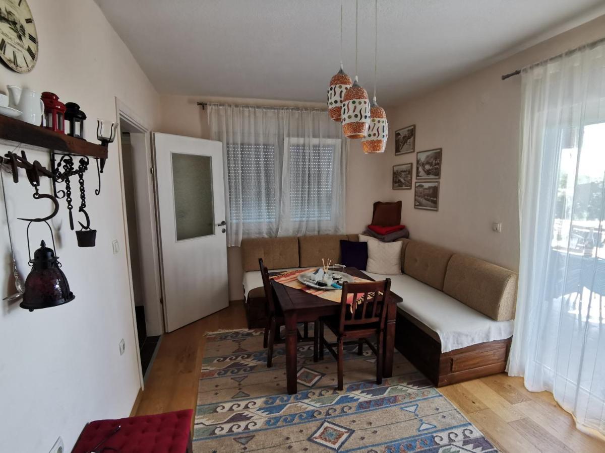Apartman Selma Vinine Екстериор снимка