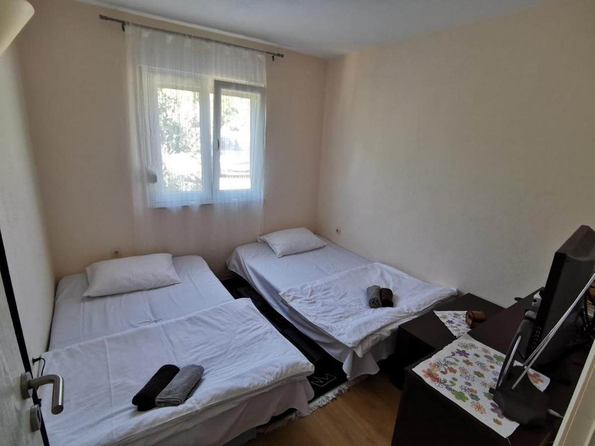 Apartman Selma Vinine Екстериор снимка